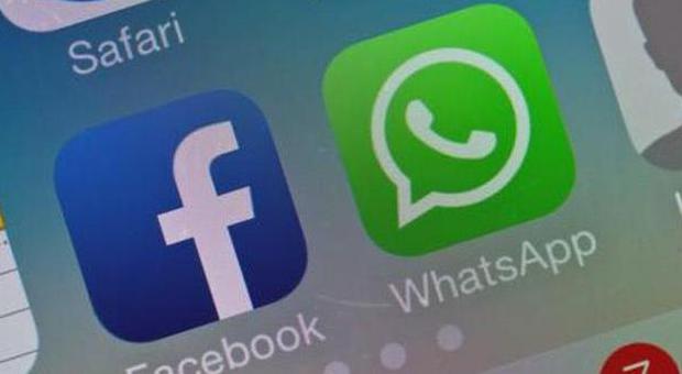 App di messaggistica boom, spodestano anche i social: crescita del 148%