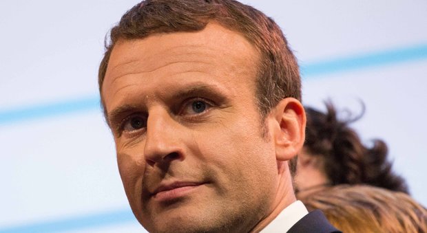 Francia, preparava attentato per uccidere Macron: giovane arrestato