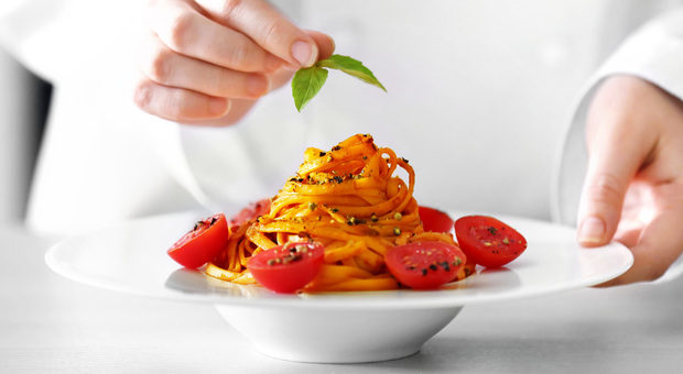 World Pasta Day, il 25 ottobre si celebra la giornata mondiale: Italia leader globale, 1 piatto su 4 nel mondo è italiano