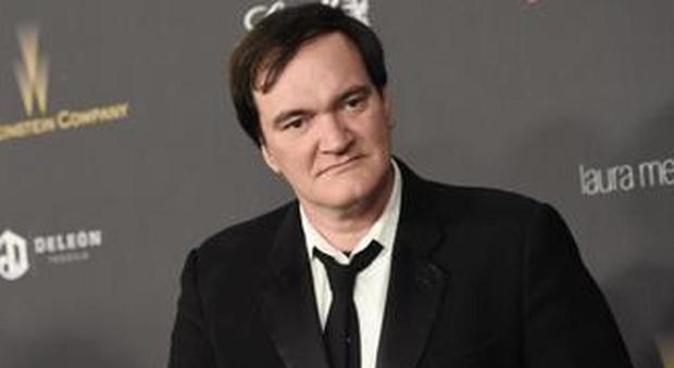 Quentin Tarantino eroe, i ladri gli entrano in casa: lui li affronta e li mette in fuga