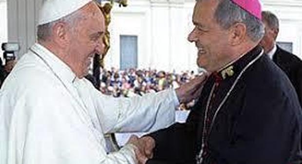 Papa Francesco deve sbrogliare la matassa cilena, altre vittime a Santa Marta