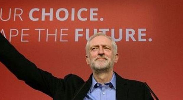 Inghilterra, i Labour virano a sinistra: il deputato anti-austerity Jeremy Corbyn nuovo leader