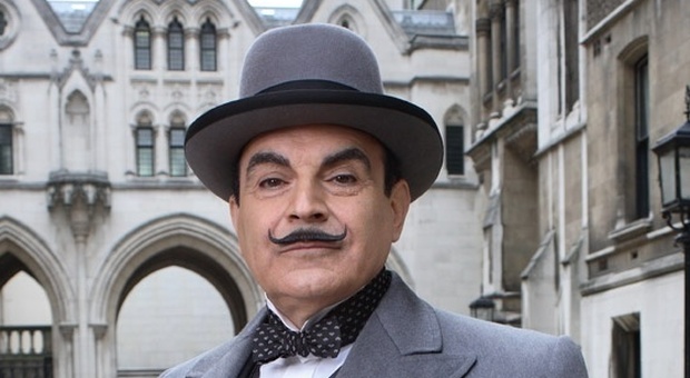 Poirot, detective mite e geniale: il suo segreto nascosto tra i tic