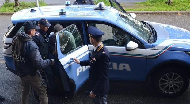 Torino, blitz della polizia contro mafia nigeriana: otto arresti