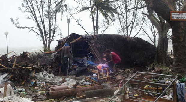 Nuova Zelanza, ciclone devasta arcipelago Vanuatu. Onu: «Ci sono decine di vittime»
