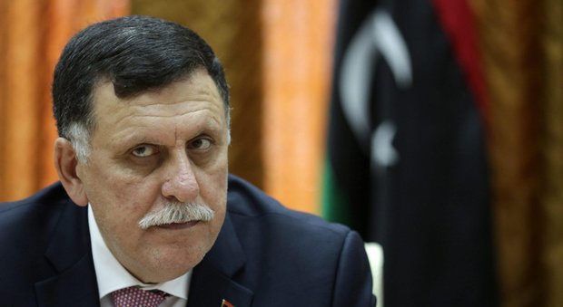 Libia, il governo di Tripoli si arrende a quello di unità nazionale di Al Sarraj