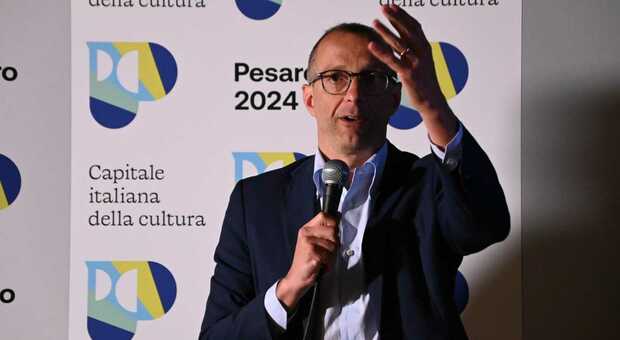 Il sindaco di Pesaro Matteo Ricci torna in aula contro gli hater su Facebook