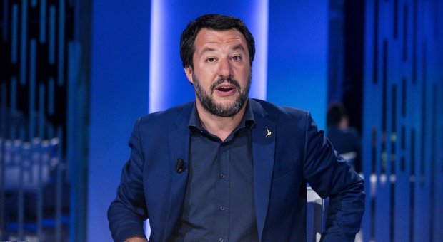 Sgominato clan nel Napoletano, Salvini: «Non abbassiamo la guardia»