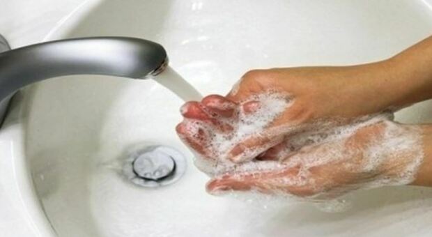 5 maggio, Giornata Mondiale dell'igiene delle mani: come e quando è importante farlo