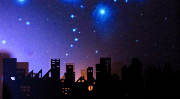 “Il cielo dal balcone”, parte oggi la web-serie con gli astronomi del Planetario: visita guidata tra le stelle