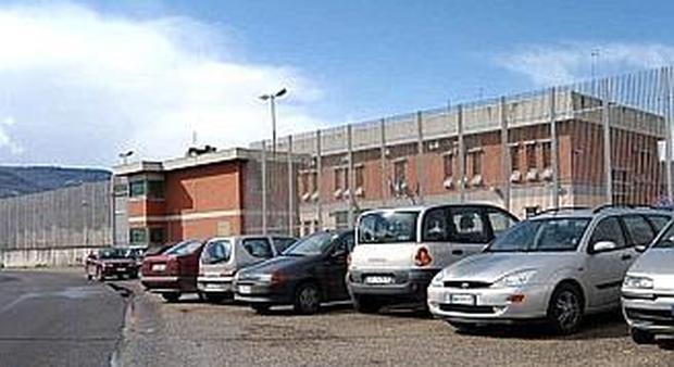 Ascoli, agenti del carcere picchiati Condannato un camorrista