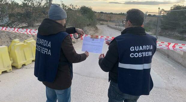 Rifiuti pericolosi, smantellata catena ecocriminale a Taranto: due siti sequestrati, 5 indagati