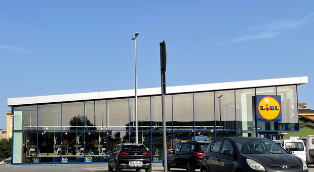 Lidl apre un nuovo punto vendita ultra tecnologico in via Piave