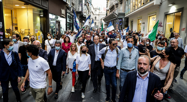 Comunali a Napoli; Fdi-Lega, militanti delusi: Maresca corteggia i ribelli