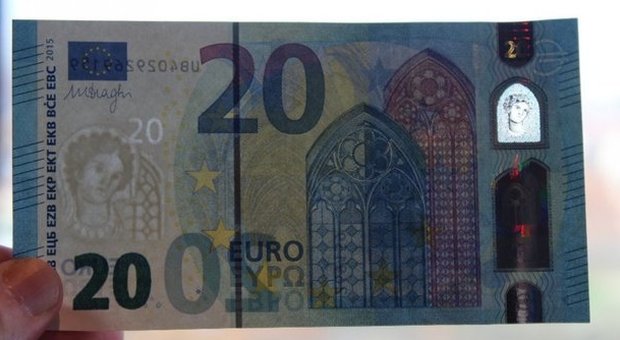 In arrivo la nuova banconota da 5 euro 