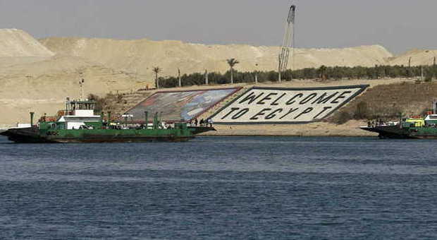 Egitto, pronto il nuovo canale di Suez: un'opera faraonica voluta da al-Sisi