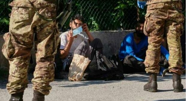 Arrivati da poche ore in Friuli Venezia Giulia e già positivi al Covid, due migranti in isolamento