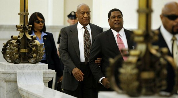 Bill Cosby resta in carcere: l'attore dei Robinson è accusato di molestie