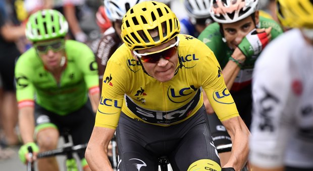 Tour de France, Aru esulta: «Nella vita bisogna provarci»