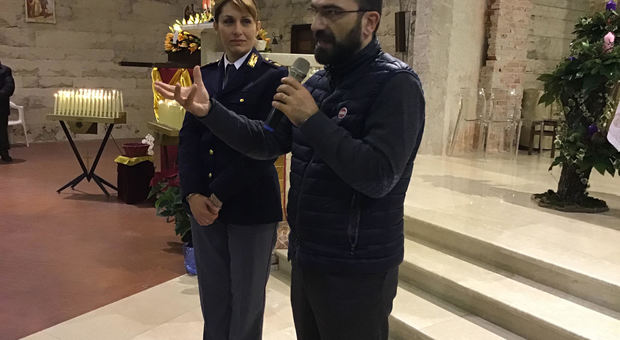 Rischi della rete: la Polizia entra in chiesa a Cassino per incontrare i giovani