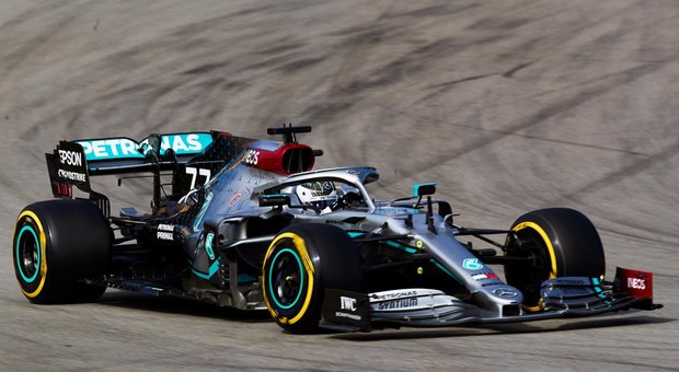 Formula 1, è Bottas il più veloce nell'ultima giornata di test. Bene le Red Bull, Leclerc quarto