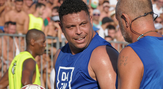 Paura per Ronaldo il Fenomeno: ricoverato a Ibiza per una polmonite