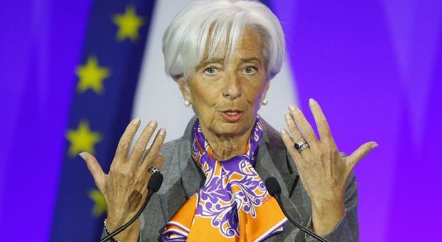 Bce, Lagarde: politica monetaria resta espansiva. Mes va rafforzato