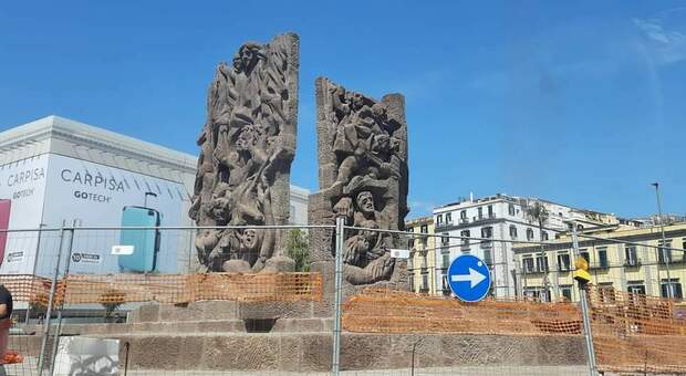 Napoli, riecco il monumento allo Scugnizzo