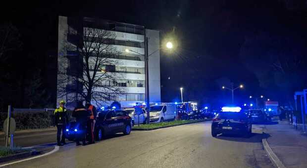 Tragedia in serata a Padova: una donna è morta nell’incendio di un appartamento in via Baiardi