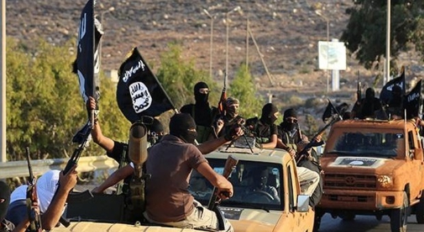 Turchia, Isis e Al Qaeda esaltano il killer su Twitter