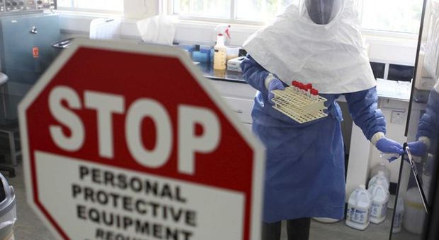 Ebola costerà all'Africa fino a 32 miliardi di dollari