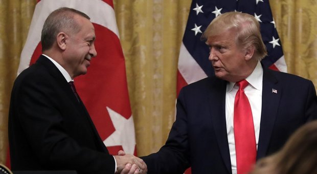 Trump con Erdogan alla Casa Bianca: «Sono un suo grande fan, ci ha aiutato nella lotta al terrorismo»