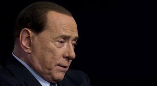 Berlusconi è uscito dalla terapia intensiva, il fratello Paolo: "Sta bene"