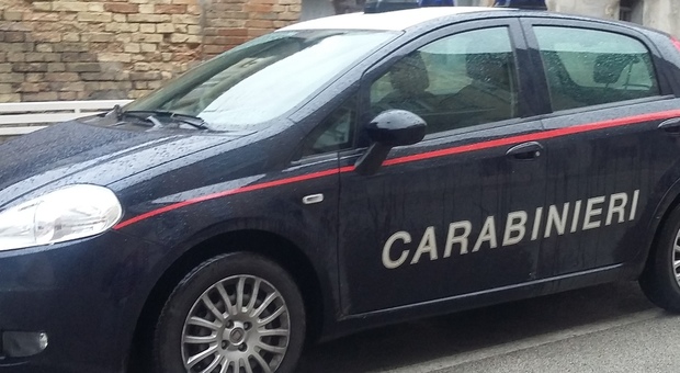 Sant'Elpidio a Mare, spaccio di cocaina davanti ai carabinieri: pusher arrestato e cliente segnalato