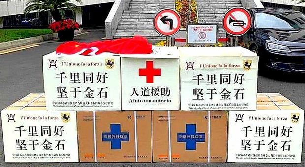 Coronavirus, partite da Chengdu 20mila mascherine donate dalla Cina a Napoli