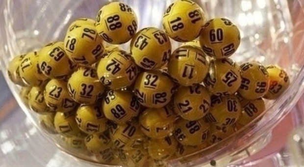 Gioca quattro numeri al Lotto e centra un colpo da 67.500 euro