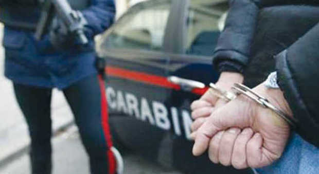 Napoli. Contrabbando di sigarette: 4 dipendenti di ditta portuale arrestati