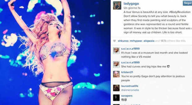 Lady Gaga come la Venere di Botticelli