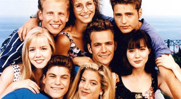 Beverly Hills 90210 torna: sei nuovi episodi con il cast originale