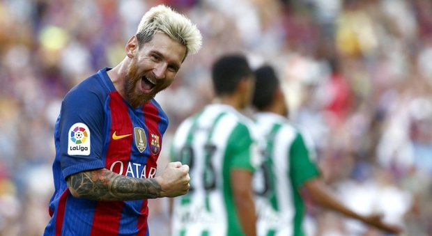 Liga, Barcellona straripante: 6 gol al Betis. Doppietta di Messi, tripletta di Suarez