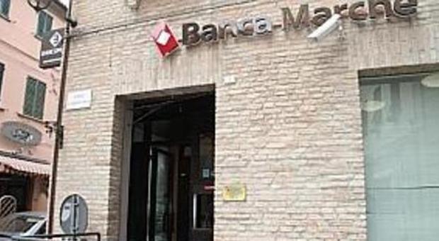 Banca Marche, la class action dei piccoli azionisti a quota 1200