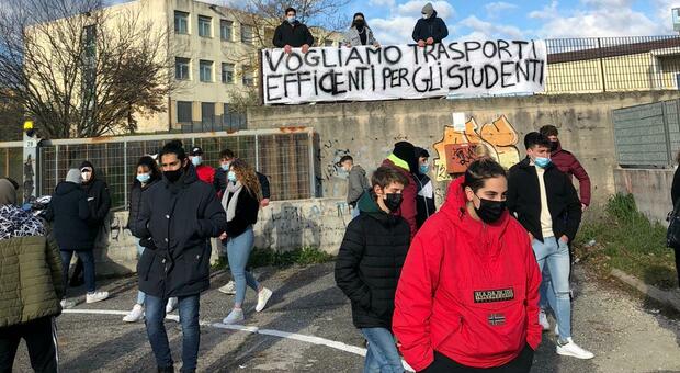 Scuola, in sciopero gli studenti dell'Aldo Moro di Passo Corese