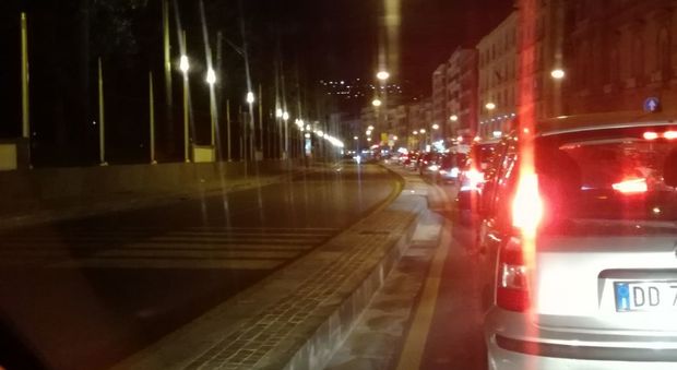 «Traffico in tilt alla Riviera di Chiaia la situazione è insostenibile»