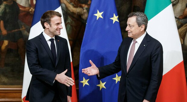 Recovery di guerra, Draghi e Macron proporranno un nuovo fondo Ue: ecco l'asse Roma-Parigi