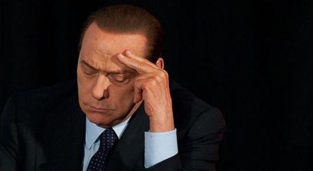 Berlusconi esce dalla terapia intensiva. Il fratello Paolo: «Tutto procede bene, deve solo riposare»