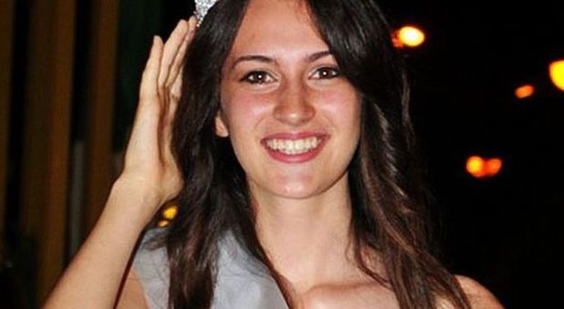 Miss Italia, quarta la marchigiana Claudia Filipponi di Sant'Elpidio a Mare la sorella: «Come se avesse vinto»