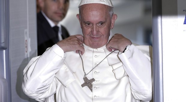 Papa Francesco istituisce commissione di studio sul diaconato delle donne