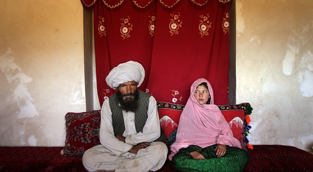Spose bambine, il garante per l'Infanzia: ascoltare i segnali a scuola