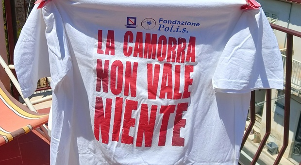 Napoli: il grido della Fondazione Polis «La Camorra non vale niente»