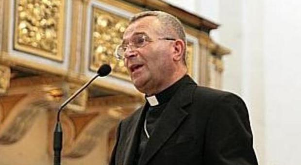 Il vescovo Giancarlo Vecerrica
